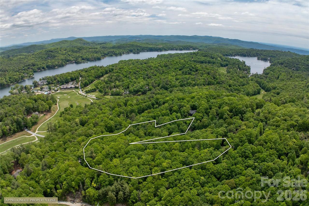 TM 1R Toxaway Dr., Lake Toxaway, NC 28747