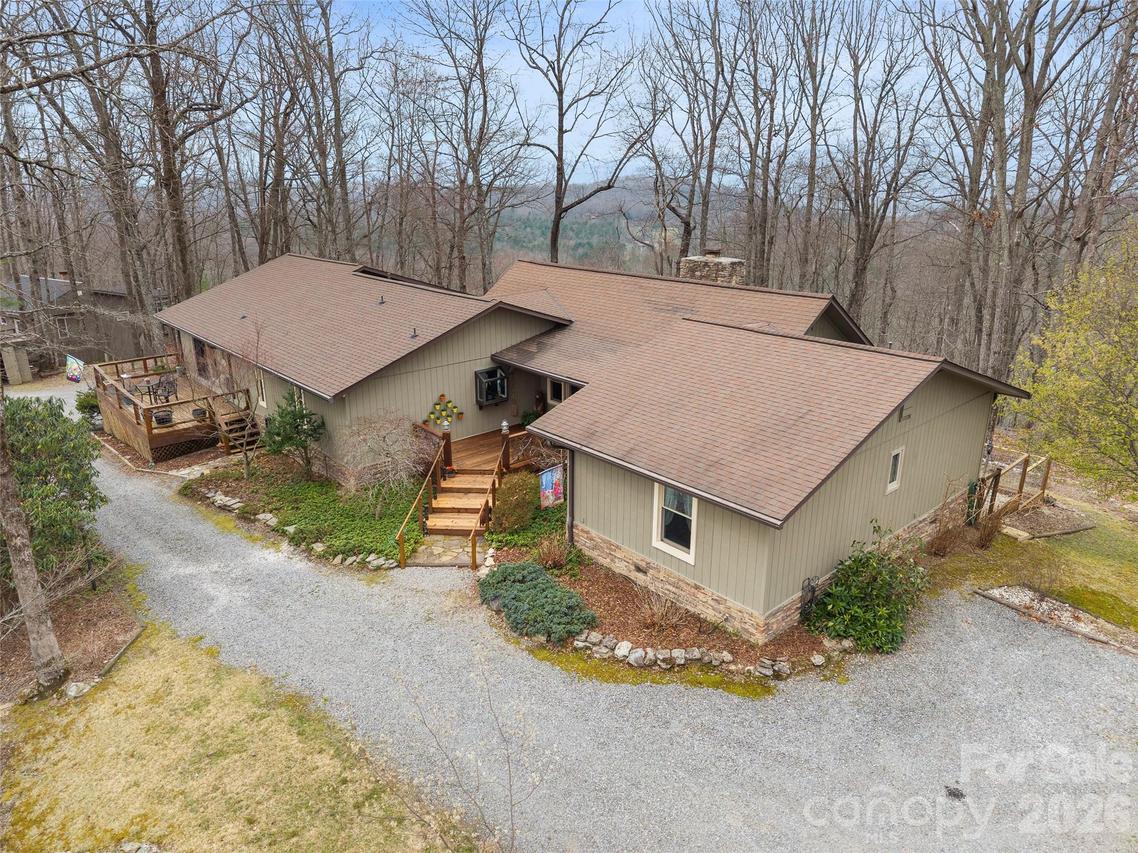 625 Slick Rock Rd., Brevard, NC 28712