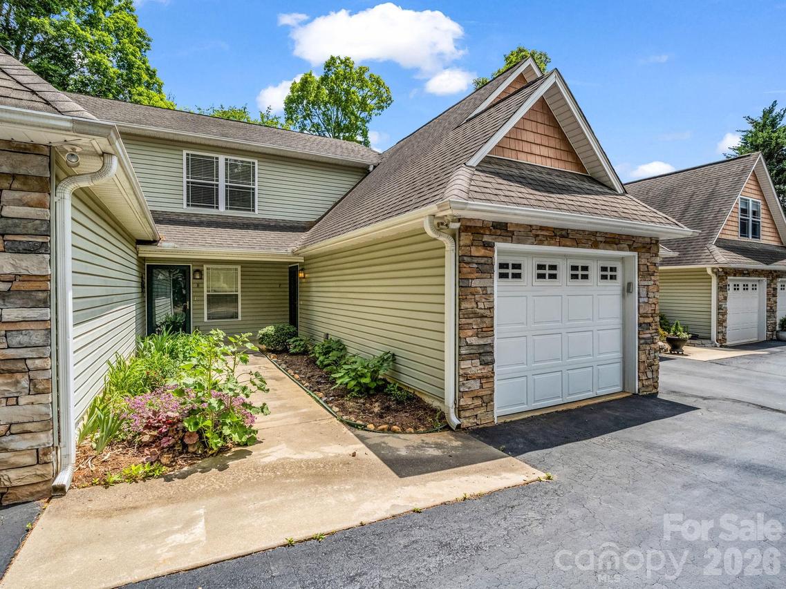 4 Rathfarnham Rd. #F, Asheville, NC 28803