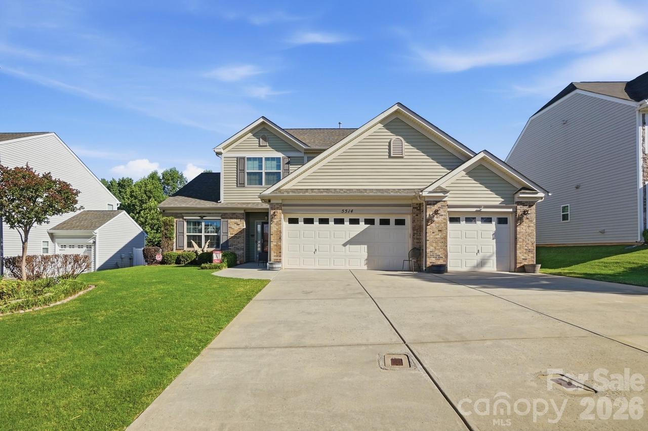 5514 Verrazano Dr., Waxhaw, NC 28173