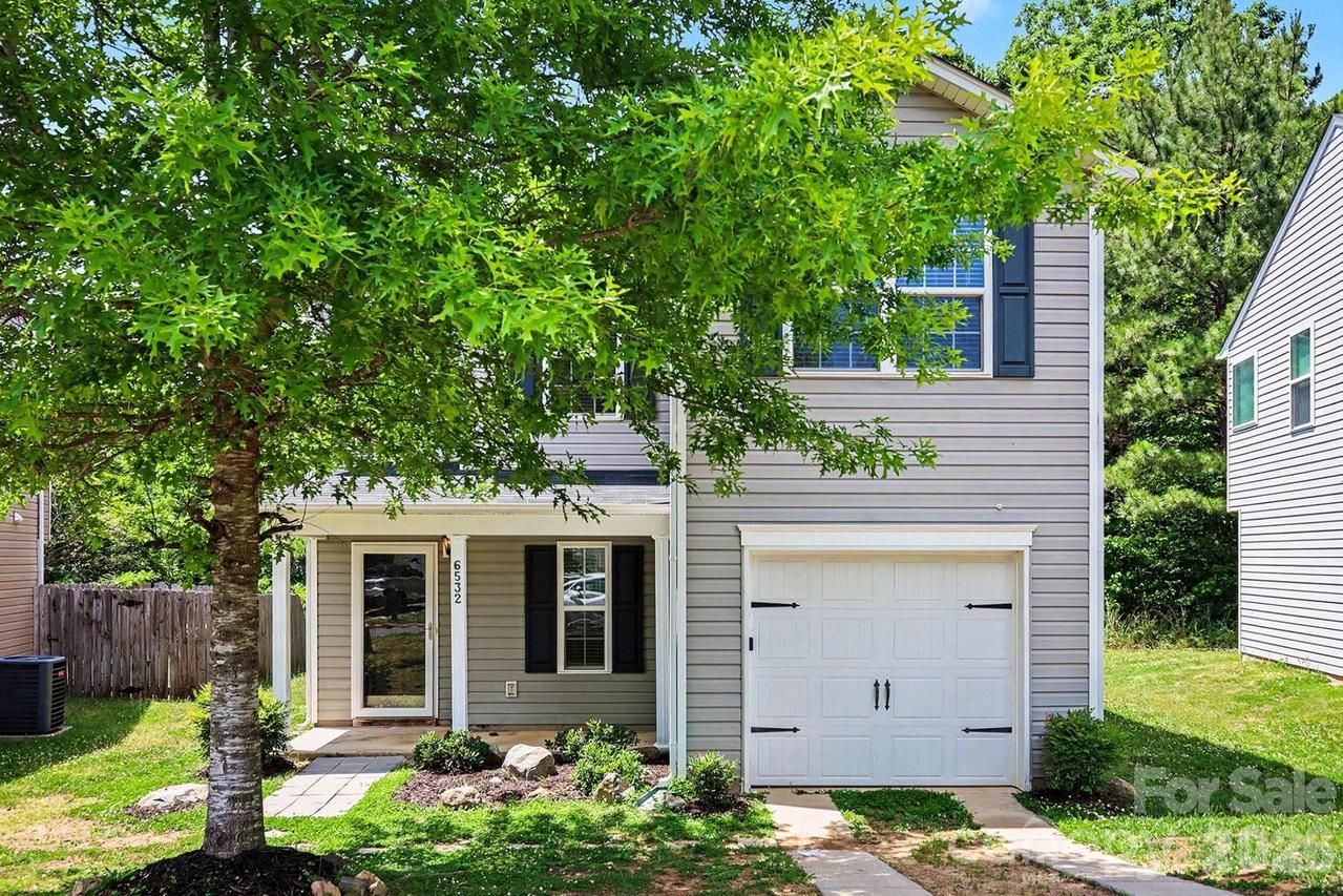 6532 Pennacook Dr., Charlotte, NC 28214