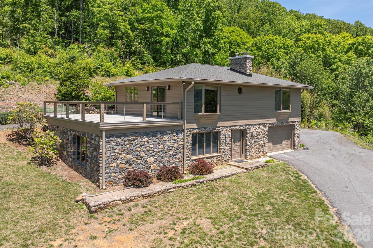 250 Lynn Cove Rd., Asheville, NC 28804