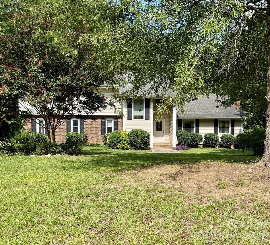 1913 Lake Monroe Dr., Monroe, NC 28112