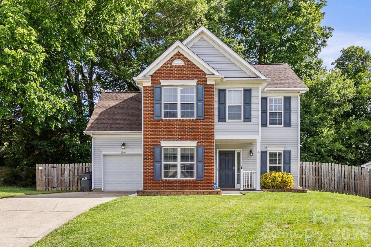 6907 Murray Grey Ln., Charlotte, NC 28273
