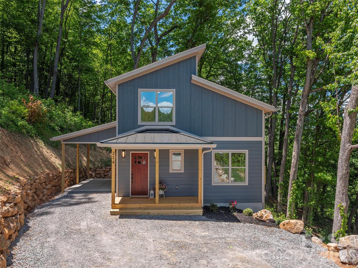 214 Aster Ridge Dr., Waynesville, NC 28786