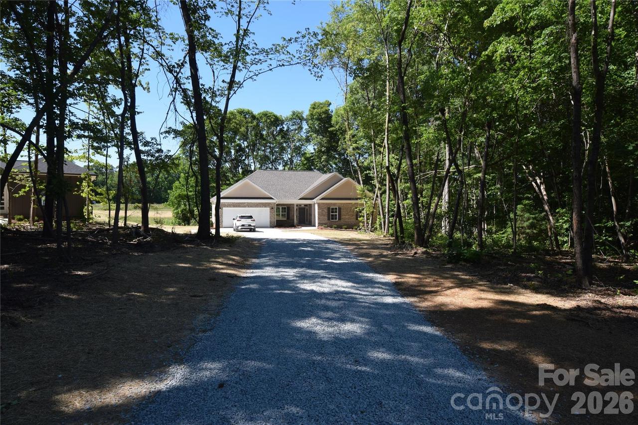 3004 Buffet Ln., Monroe, NC 28110