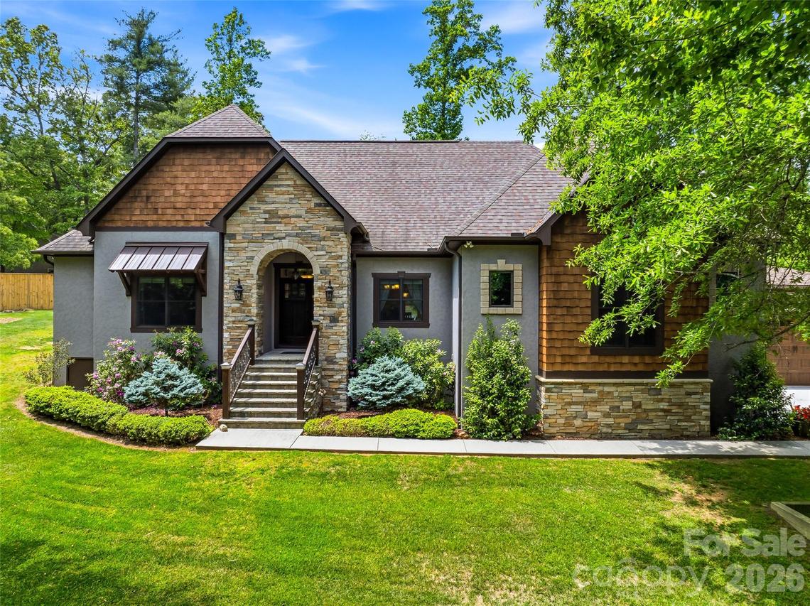 112 Caleb Dr., Fletcher, NC 28732