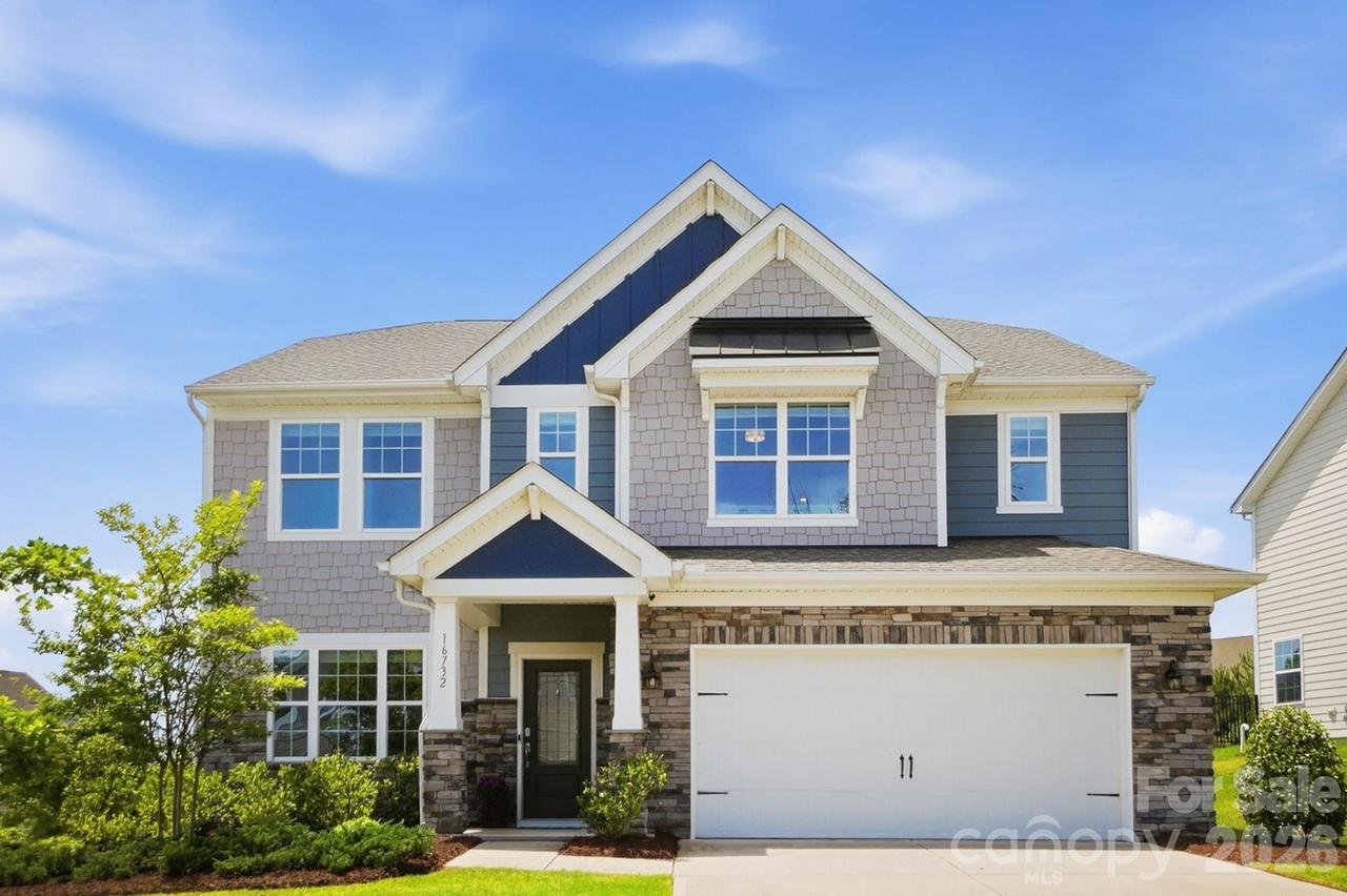 16732 NE Cozy Cove Rd., Charlotte, NC 28278