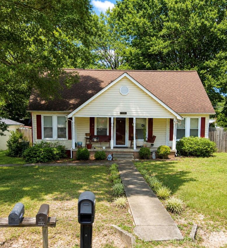 1911 Crestmont Ave., Kannapolis, NC 28081