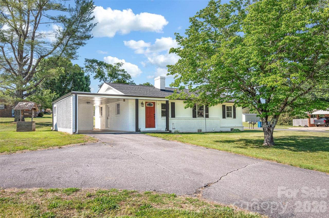 3033 E Nc 10 Hwy., Conover, NC 28613