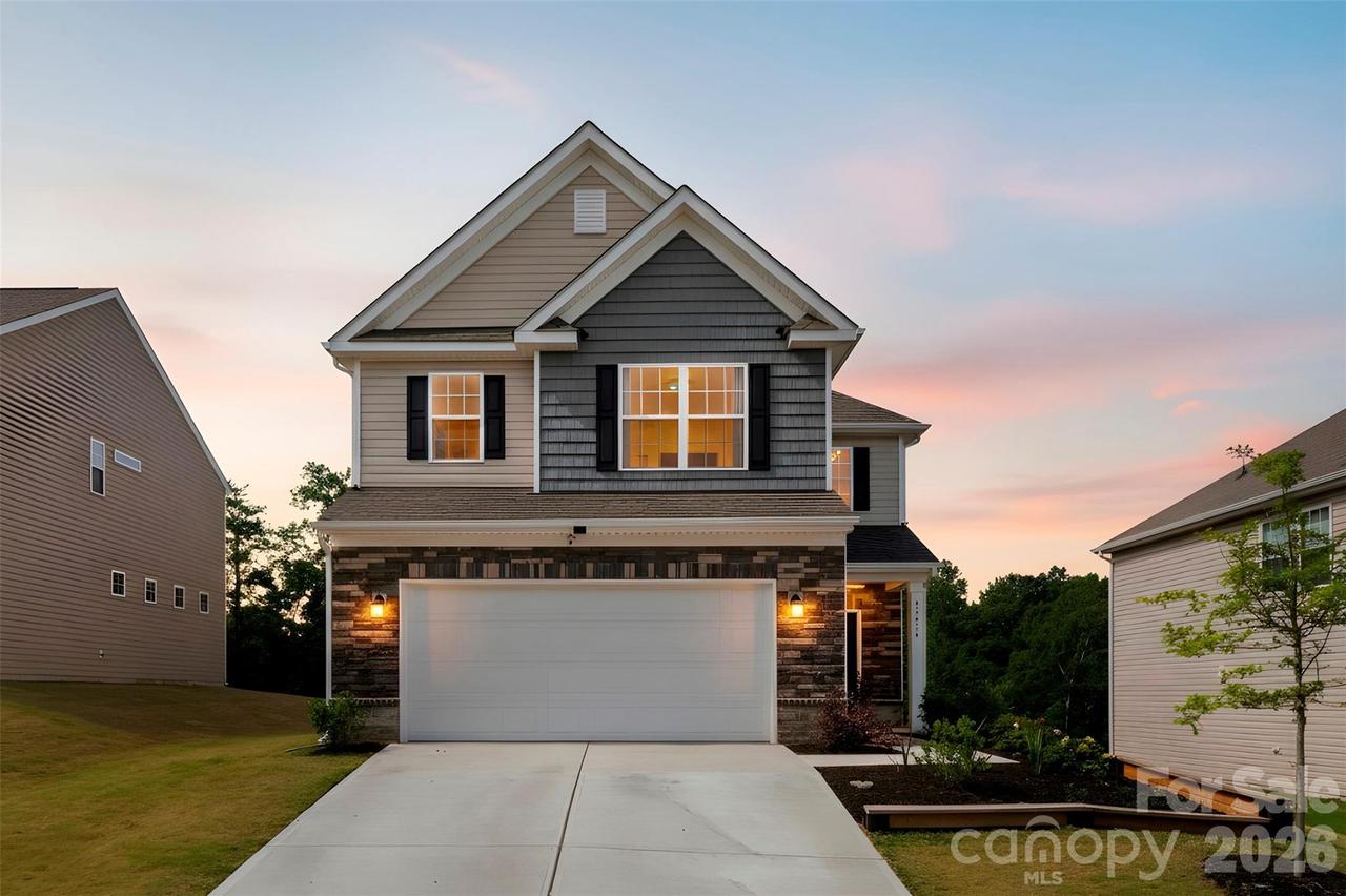 13016 Lannister Dr., Charlotte, NC 28278