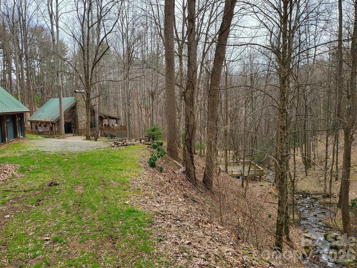 682 Rock House Rd., Hot Springs, NC 28743