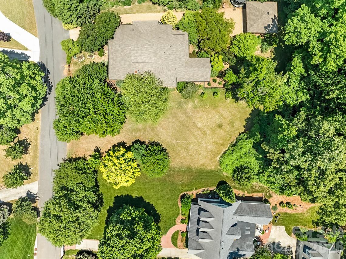 3137 Fairfax Dr., Charlotte, NC 28209