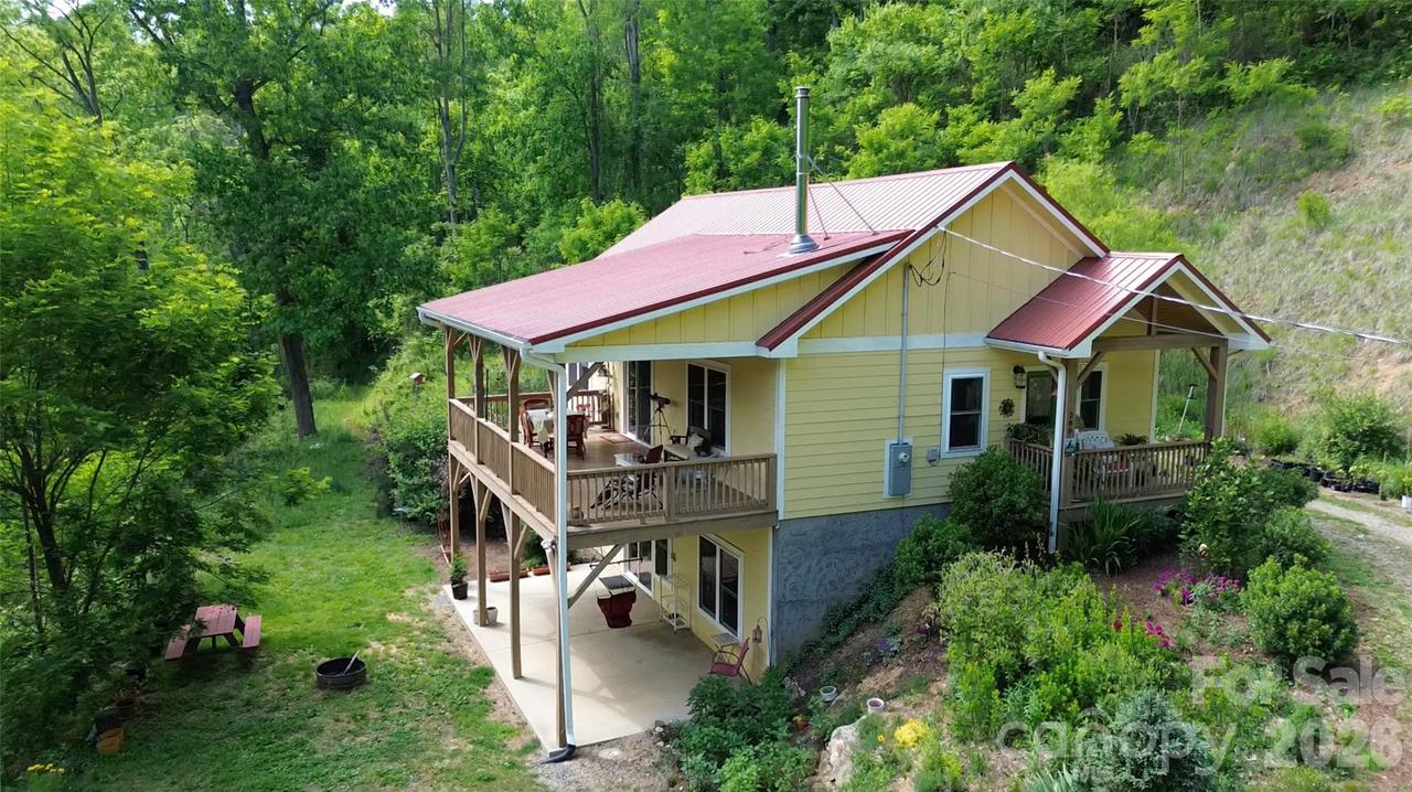 280 Kelses Valley Dr., Mars Hill, NC 28754