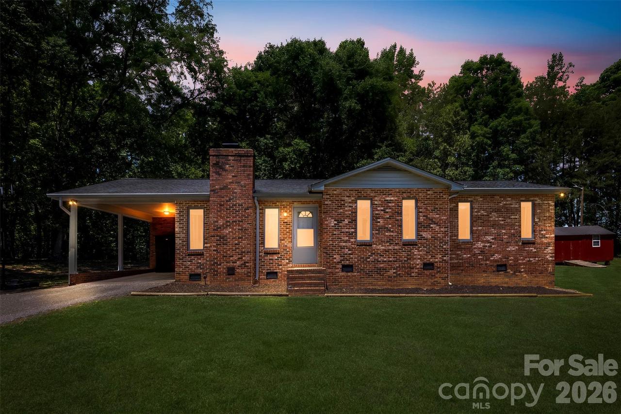 229 Hoyles Rd., Kings Mountain, NC 28086