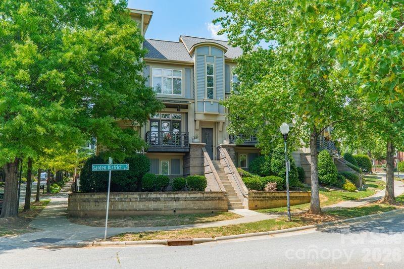 820 Garden District Dr., Charlotte, NC 28202