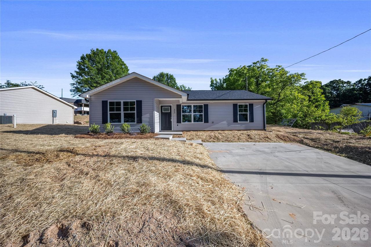 303 W 9th St., Kannapolis, NC 28081