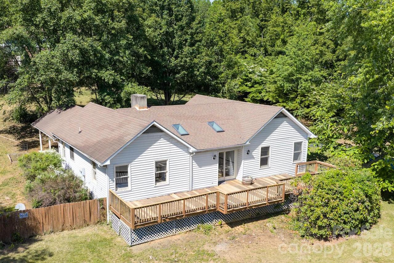 5 Johns St., Asheville, NC 28806