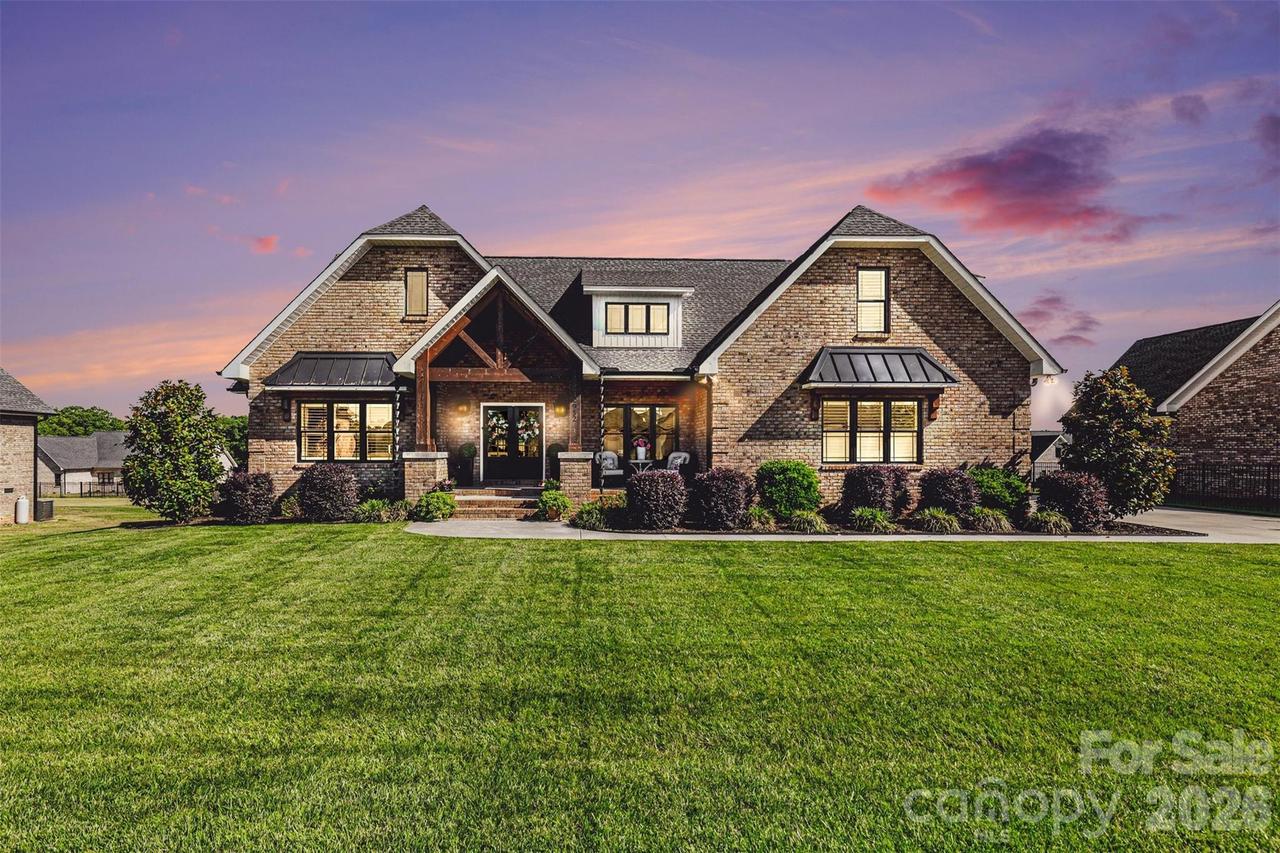 2952 Mehling Dr., Lincolnton, NC 28092