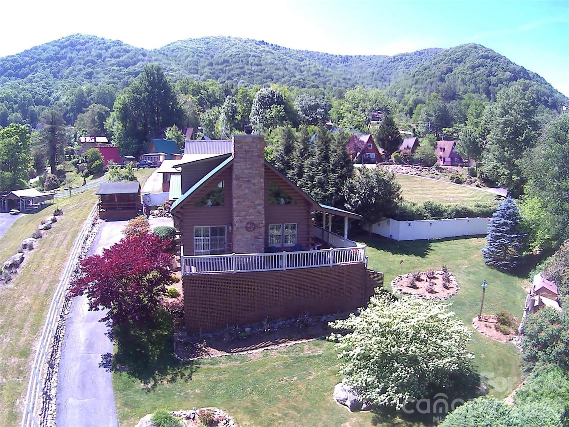 361 Black Camp Gap Rd., Maggie Valley, NC 28751