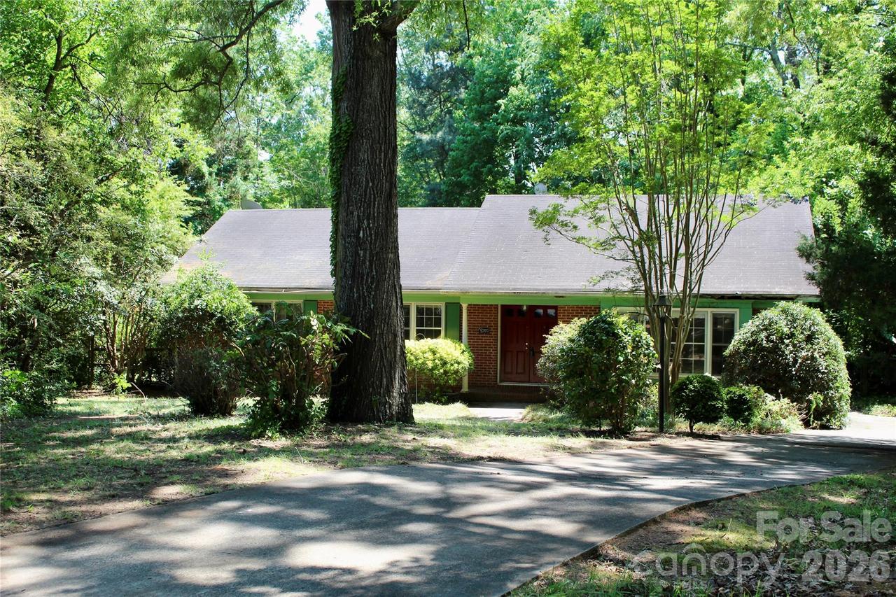 5700 Ganymede Pl., Charlotte, NC 28227