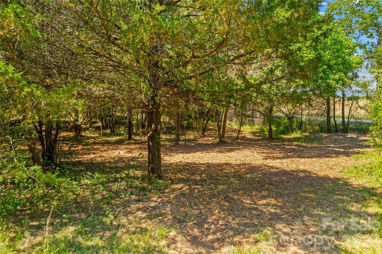 190 Sheffield Rd., Harmony, NC 28634