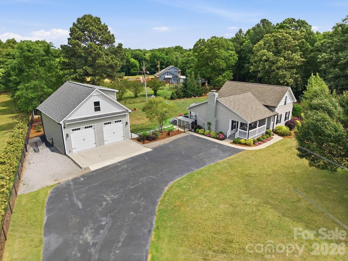 12109 Eastfield Rd., Huntersville, NC 28078