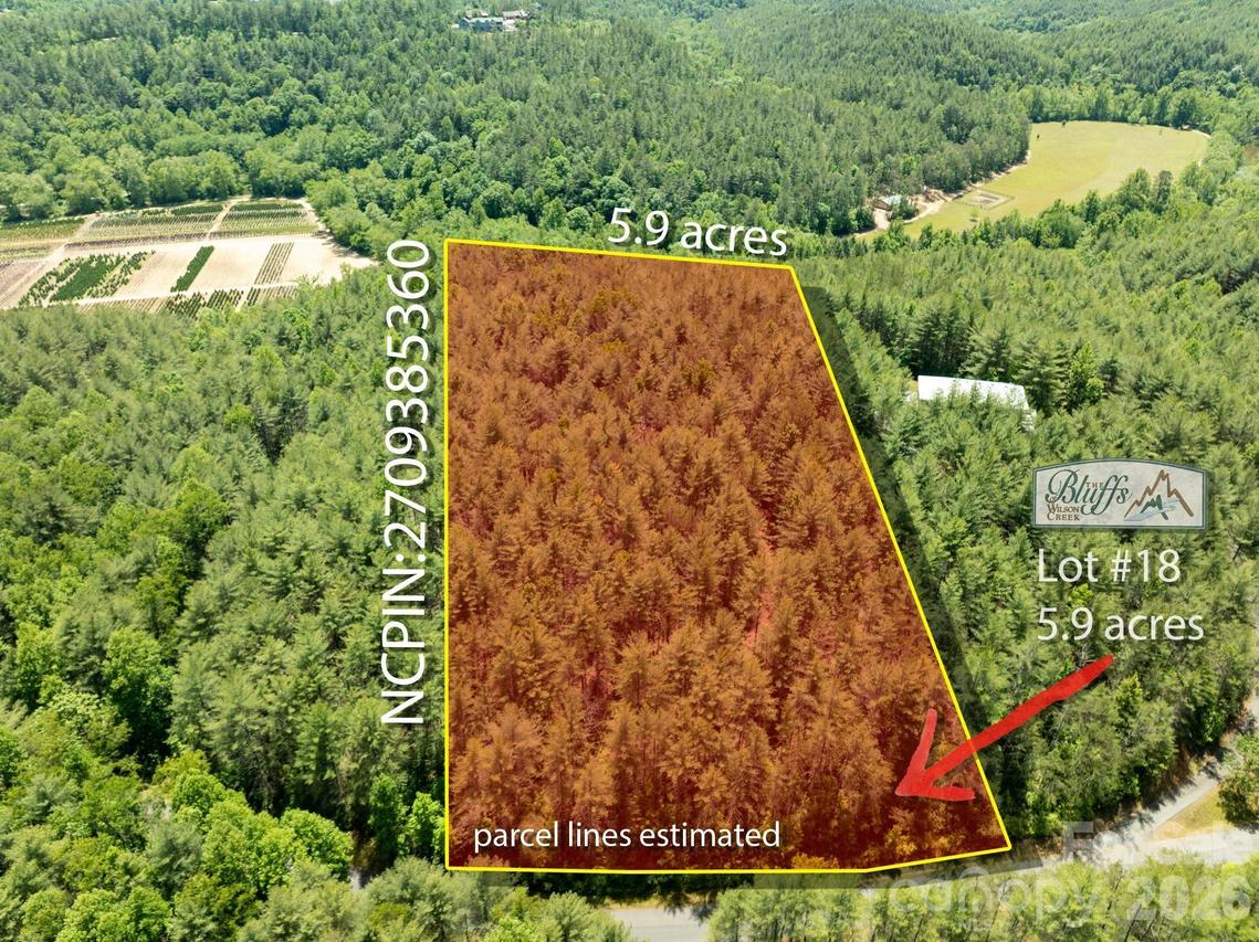 000 Narrow Gauge Dr. #18, Lenoir, NC 28645