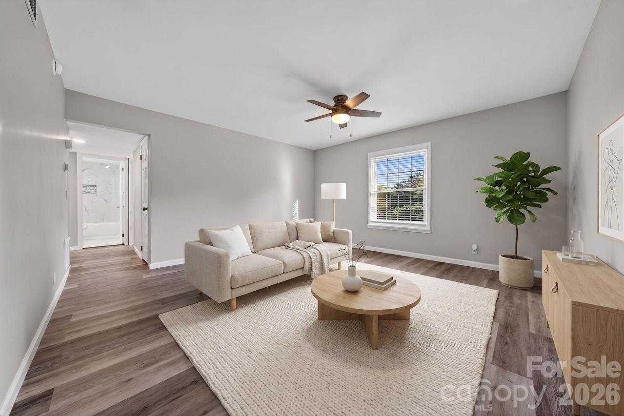 2610 Park Rd. #E, Charlotte, NC 28209
