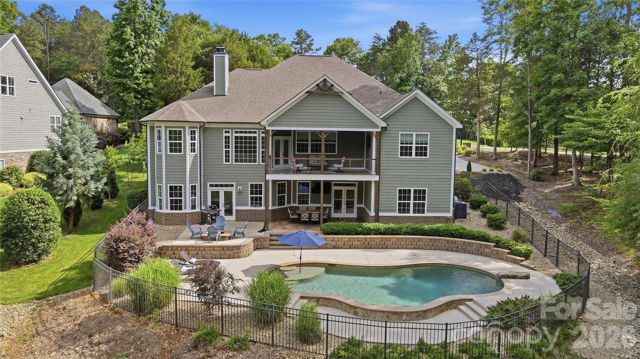 670 Arrow Point Ln., Davidson, NC 28036