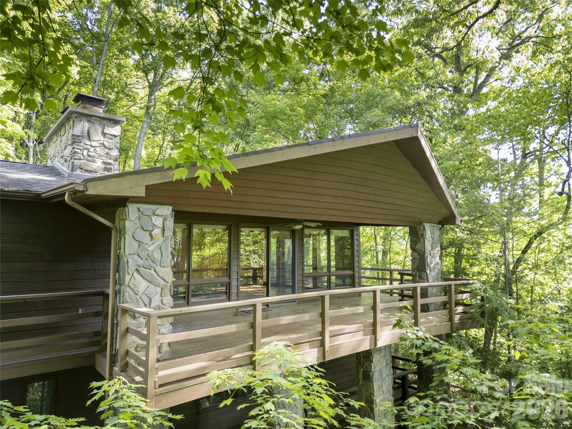 1126 Scenic Cir., Waynesville, NC 28786