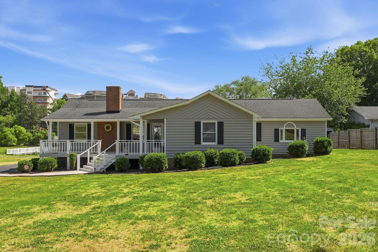139 Perrin Dr., Mooresville, NC 28117