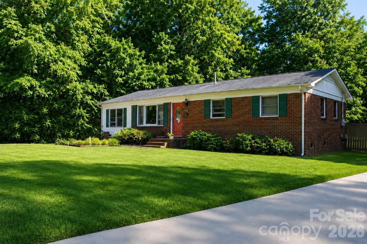 1122 Zion Ct., Charlotte, NC 28209