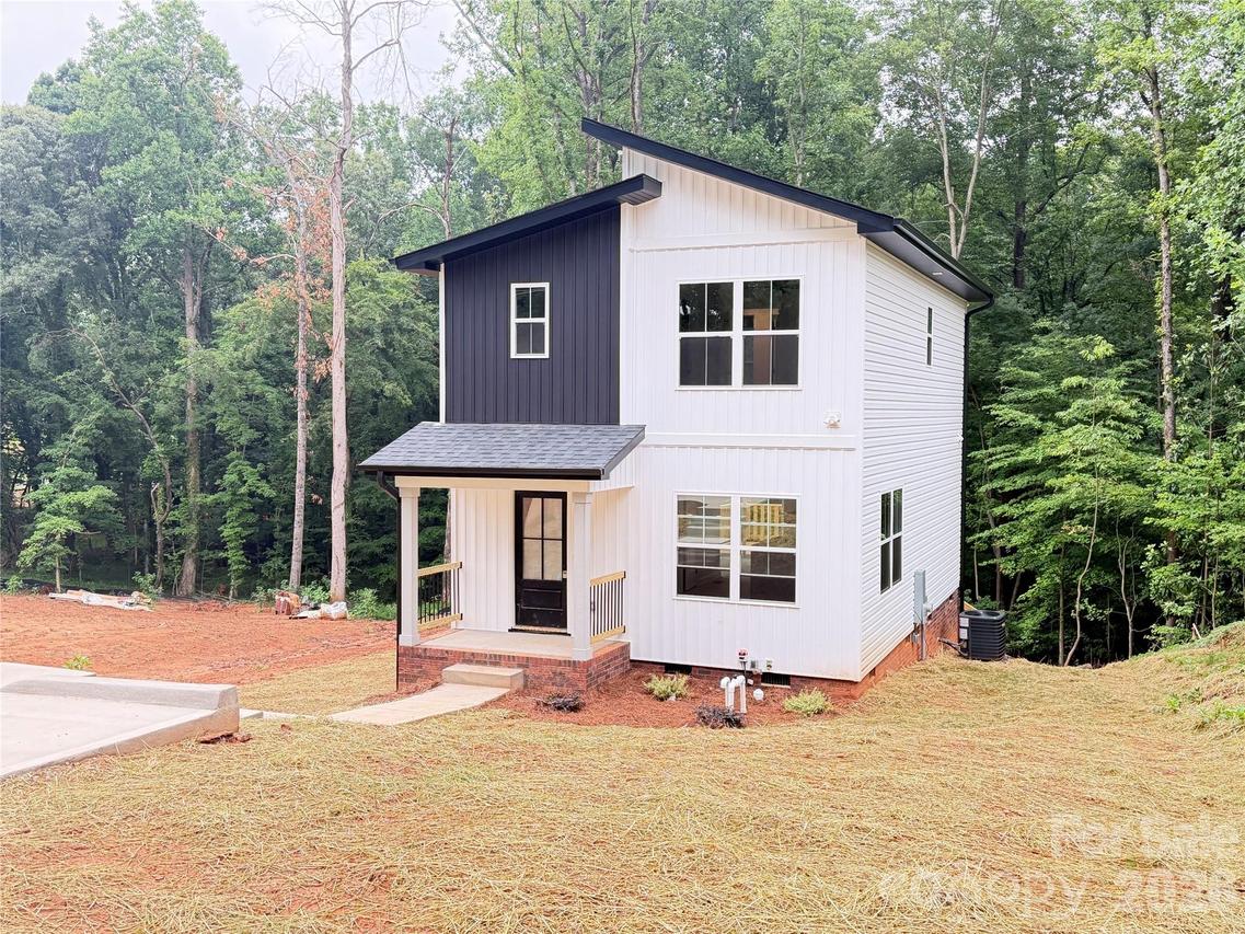345 Rumple St., Troutman, NC 28166