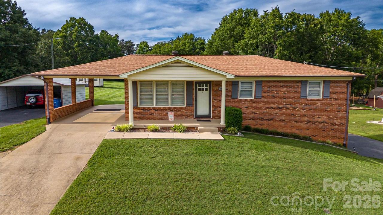 3461 Greentree Acres Rd., Valdese, NC 28690