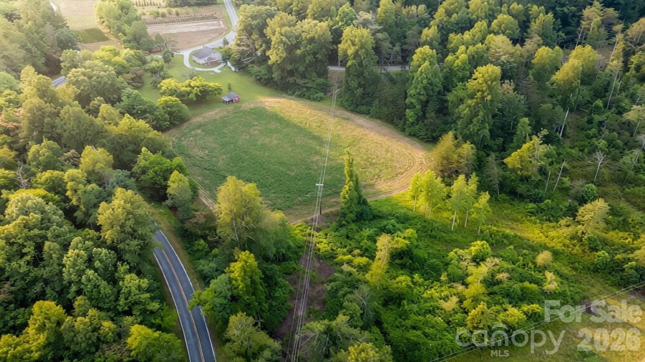 2970 Zacks Fork Rd., Lenoir, NC 28645