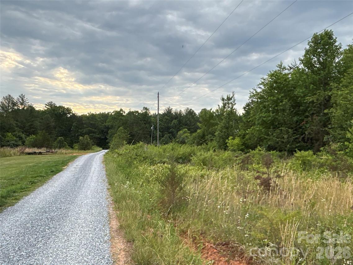 00 J Thomas Rd., Morganton, NC 28655