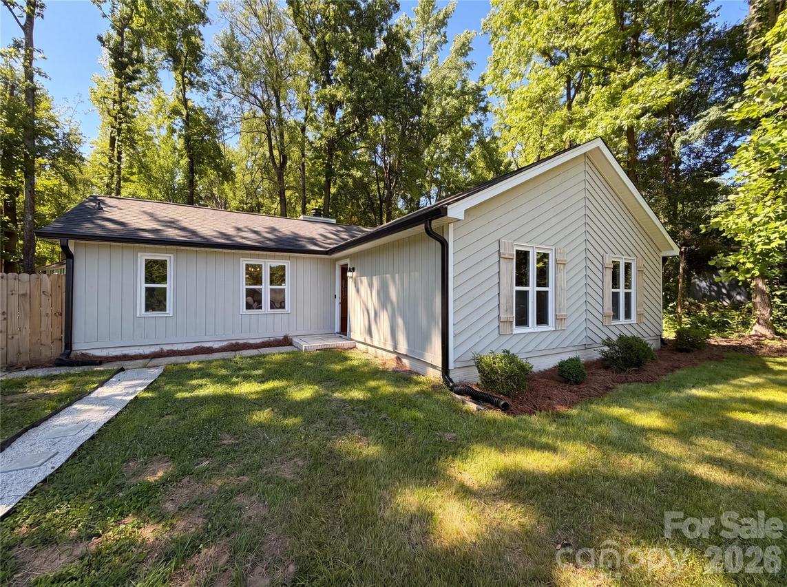 4554 Strangford Ave., Charlotte, NC 28215