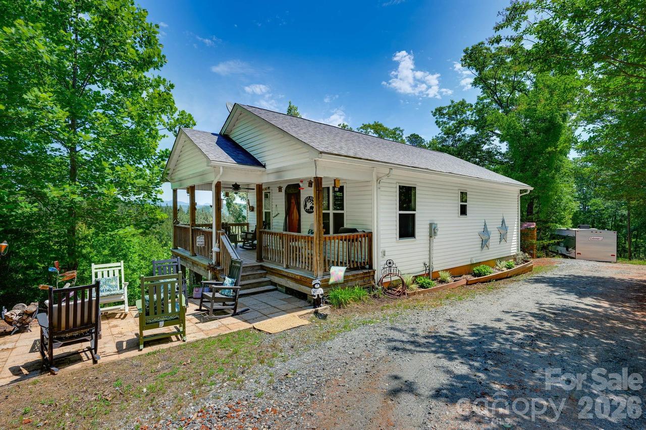 419 Travelers Rest Ln., Rutherfordton, NC 28139