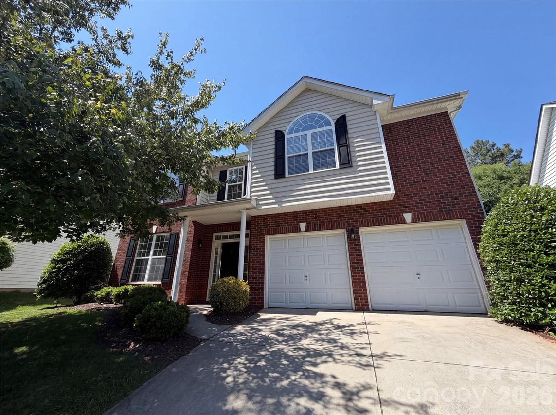 10050 Montrose Dr., Charlotte, NC 28269