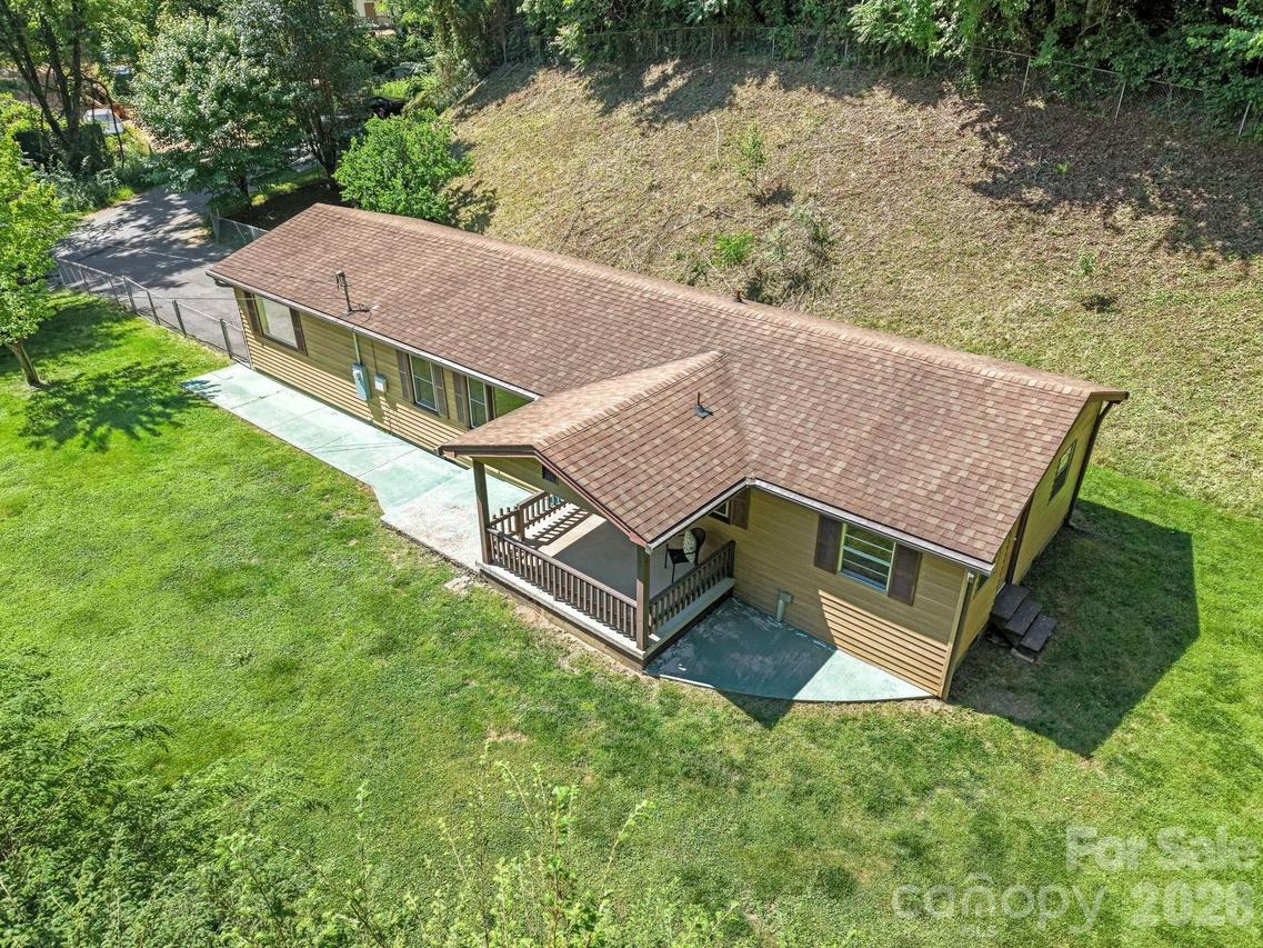 270 Slim Dillard Rd., Sylva, NC 28779