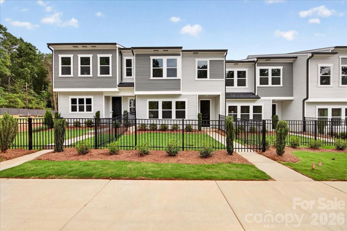 6319 Haller St., Charlotte, NC 28227