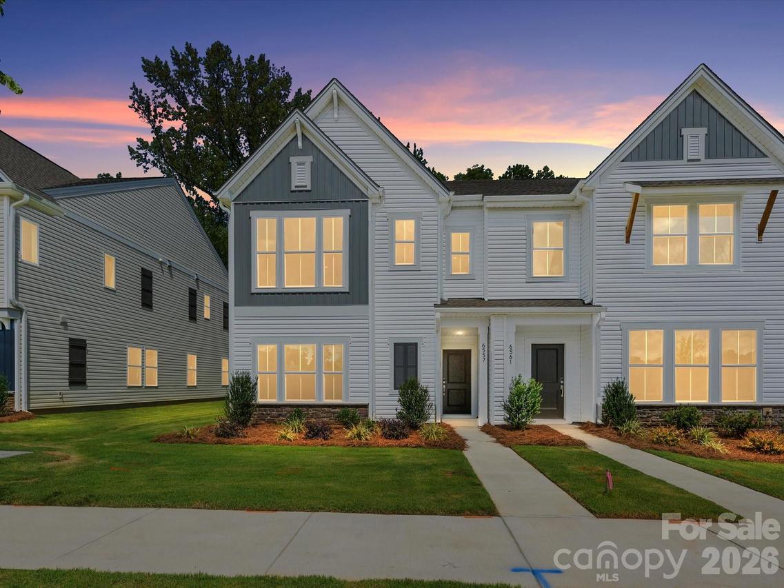 6573 Fire Lily Ln., Charlotte, NC 28216