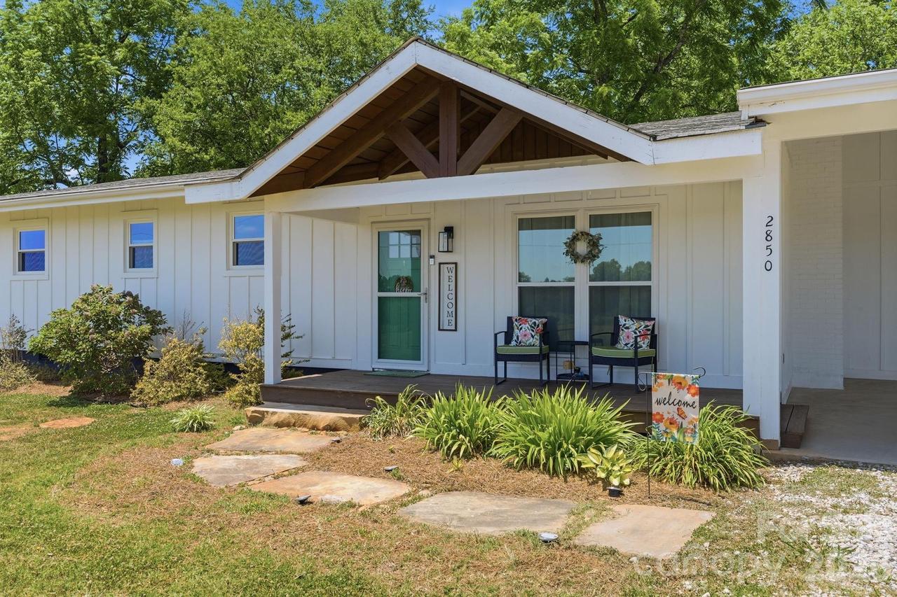 2850 Mathis Church Rd., Catawba, NC 28609