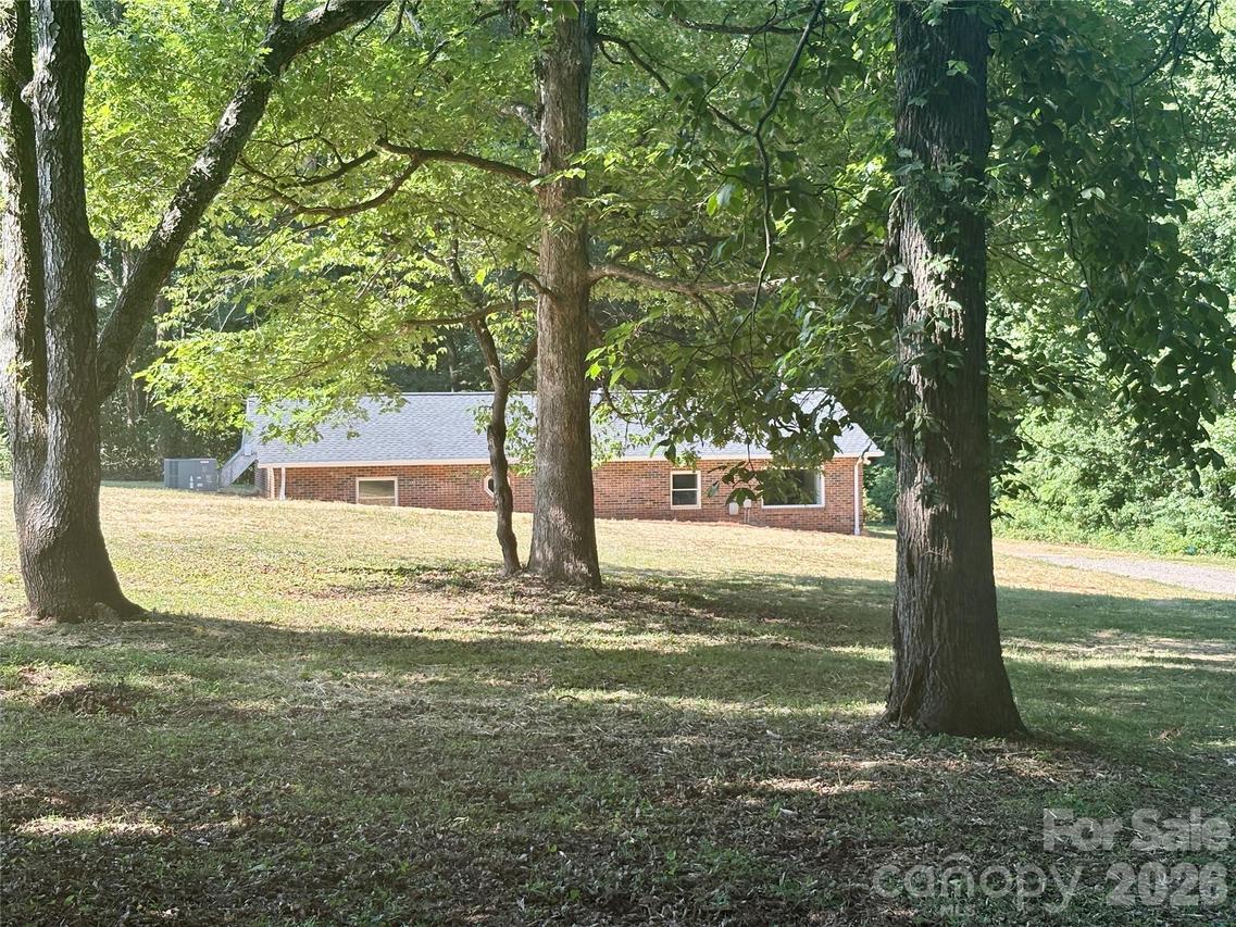 254 Beechwood Farm Rd., Statesville, NC 28625