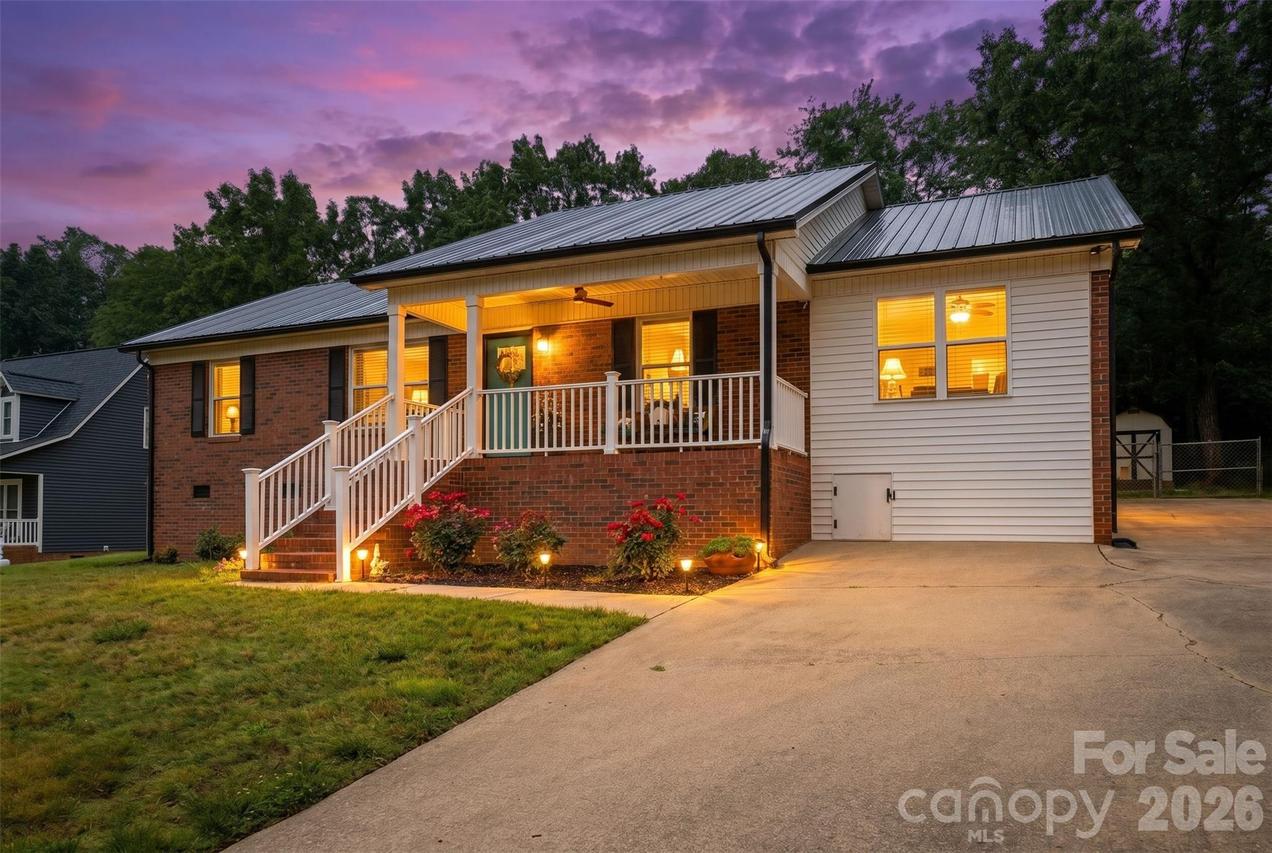 1293 Hickory Nut Ln., Lincolnton, NC 28092