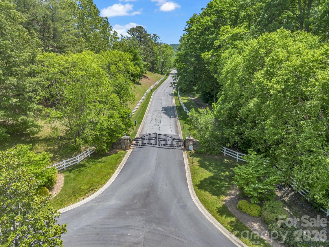 65 Bradford Vistas Vista, Fletcher, NC 28732