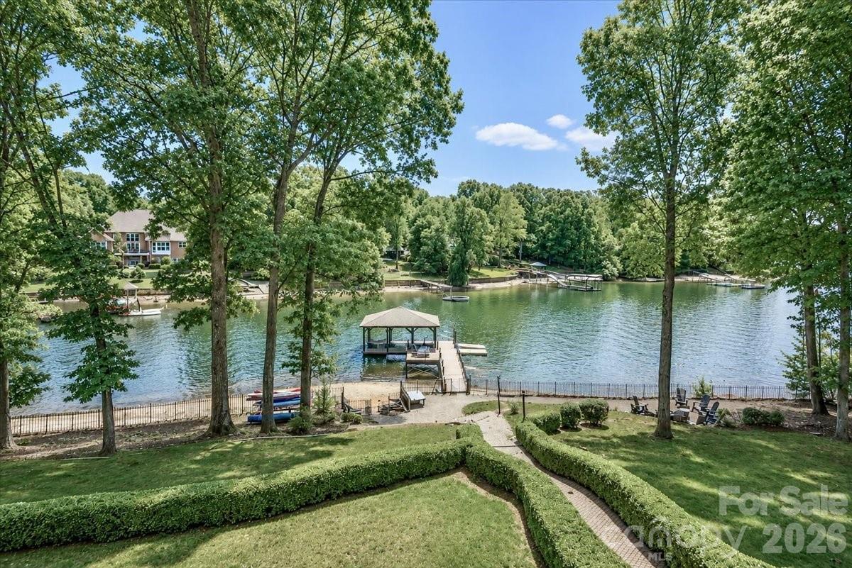 113 Tinker Pl., Troutman, NC 28166