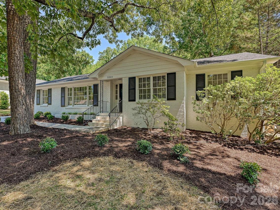 5501 Farmbrook Dr., Charlotte, NC 28210
