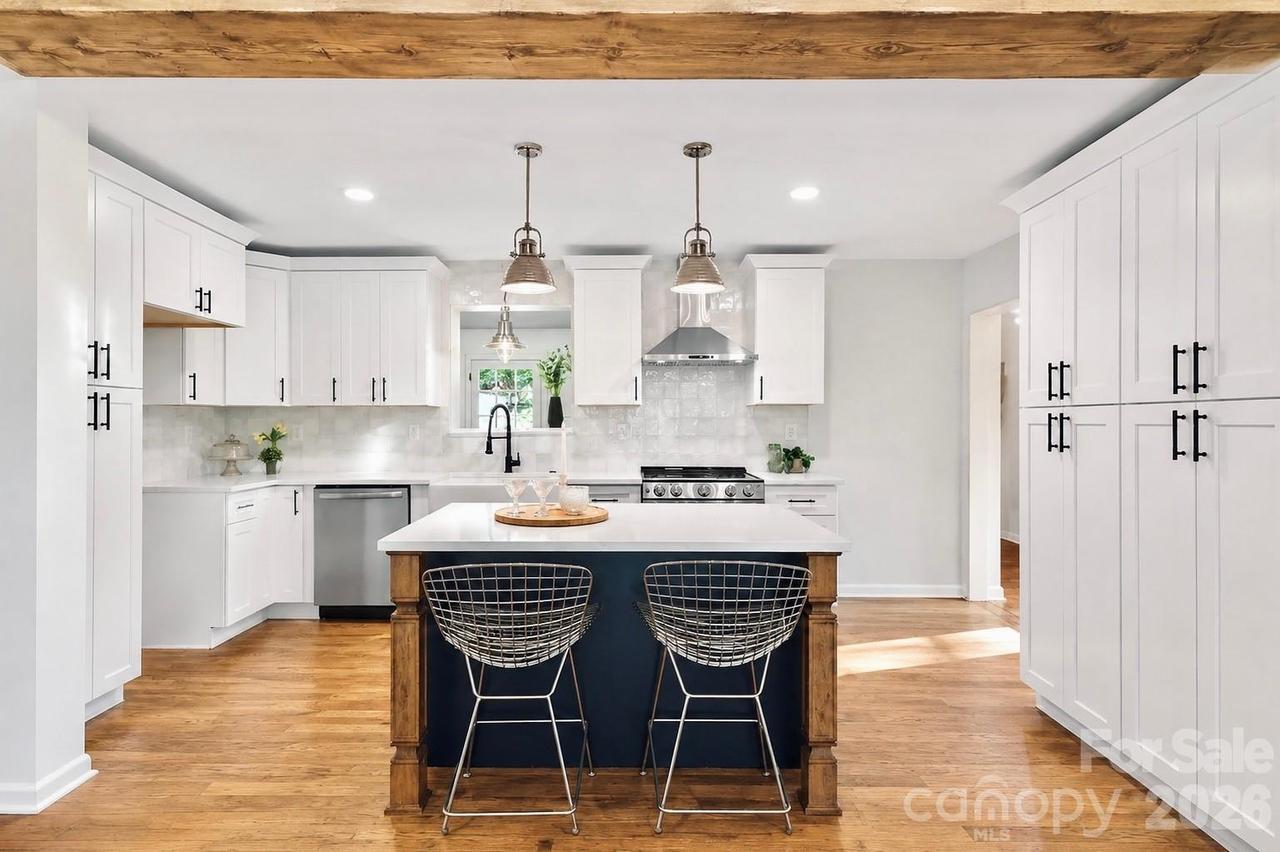 3840 Colebrook Rd., Charlotte, NC 28215